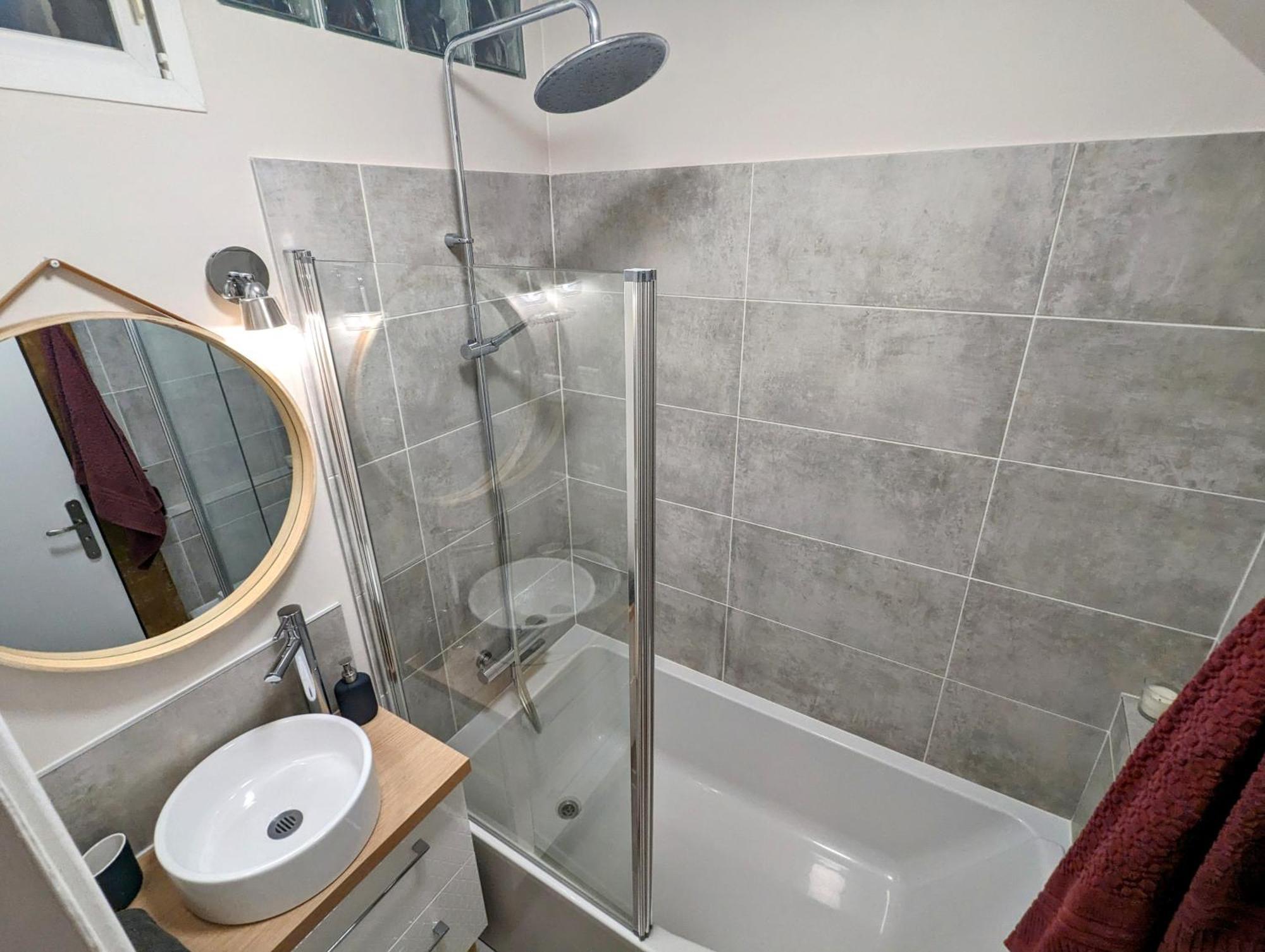 Artist Home - City Center - Bathtub - Terrasse - Full Appartment Rouen Zewnętrze zdjęcie