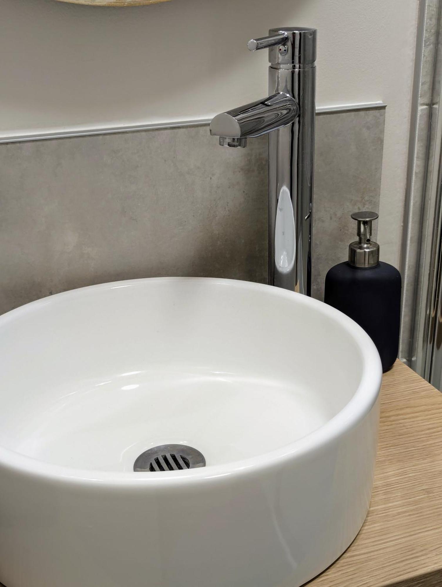 Artist Home - City Center - Bathtub - Terrasse - Full Appartment Rouen Zewnętrze zdjęcie